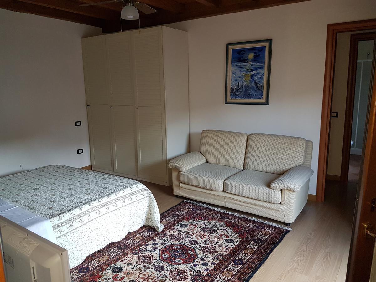 Corte Pomponazza Мантова Екстериор снимка